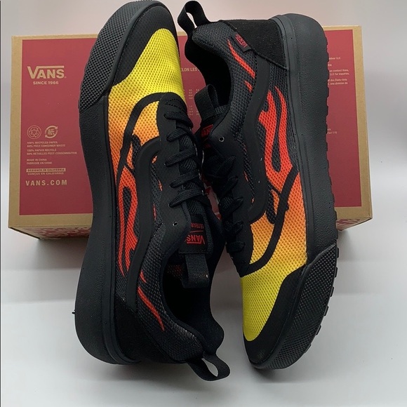 • VANS ULTRARANGE RAPIDW FLAMES Black men’s• - Picture 6 of 16